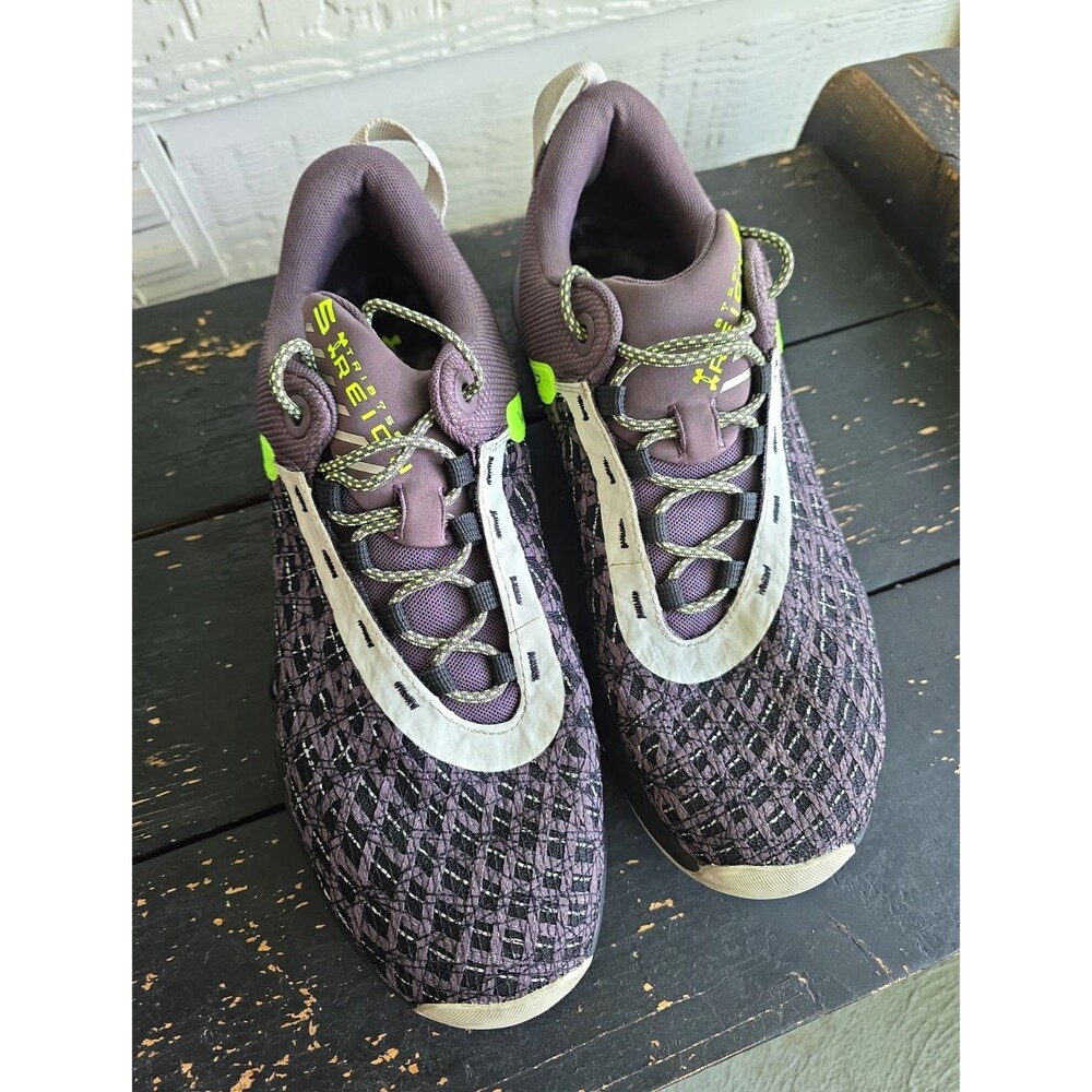 Under Armour TriBase Reign 5 Men’s Low Top Lace-Up Training Sneaker 3026214
